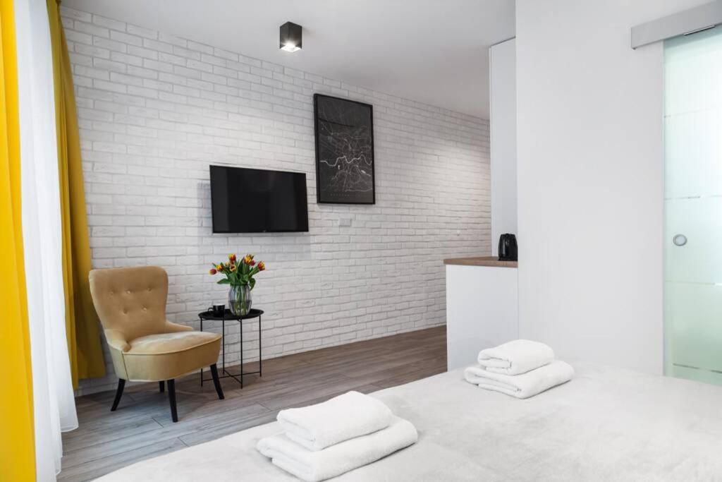 Househost Apartment: Miodowa 42/8B Street Cracovie Extérieur photo